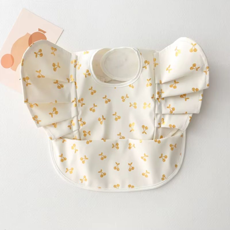 Bavoir-Bebe-Fille-blanche-cerise