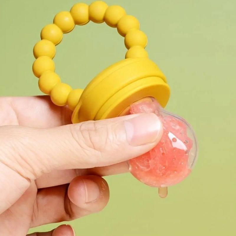 Grignoteuse-pour-bebe-jus-presse