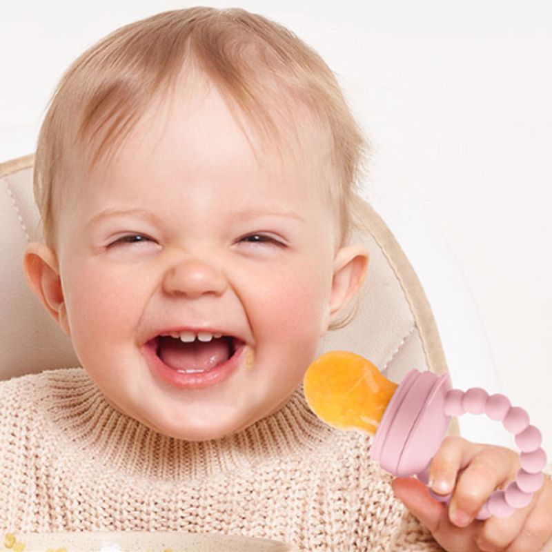 Grignoteuse-pour-bebe-sourire-a-pleine-dent