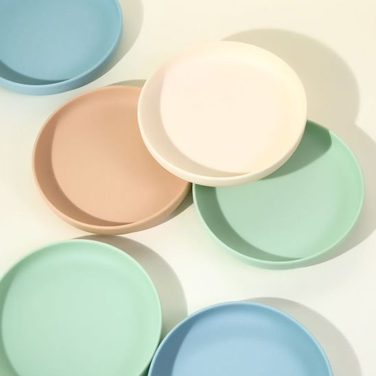 Assiette bebe roundyplate coloré