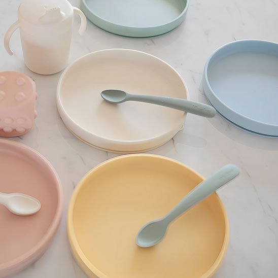 Assiette bebe roundyplate jaune et blanc