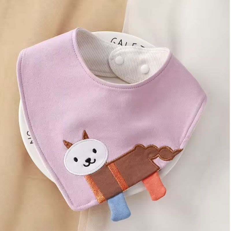 bavoir-bandana-animal-chat