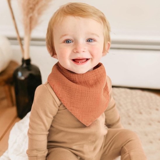 Bavoirs-bandana-bebe-sourit