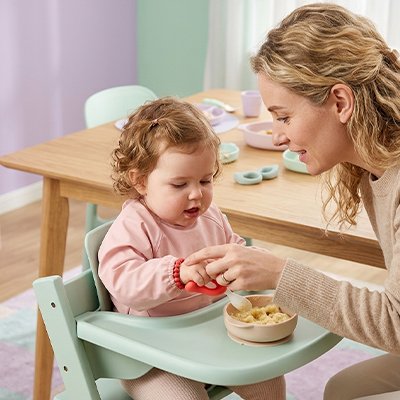 Couvert pour bebe​ miniLiora maman aide bebe